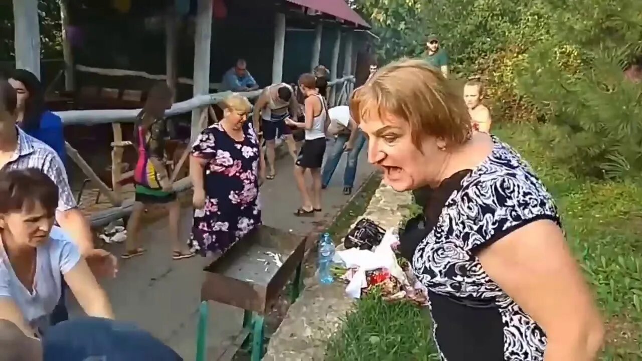 Женщина женится видео. Женщина женится видео. Женщина женится видео. Женщина женится видео. Стремные подруги невесты.