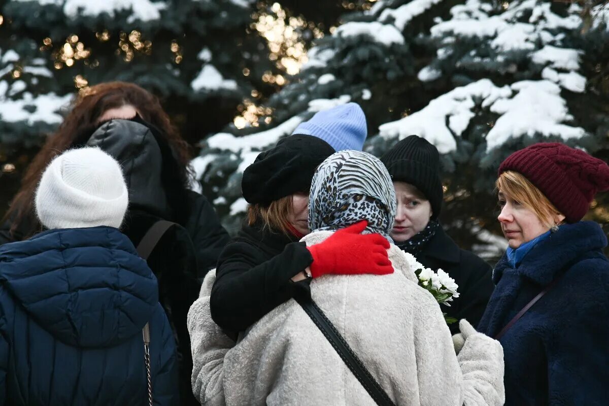 Прощание т. В Москве простились с журналистом. Прощание с Михаилом Зеленским.