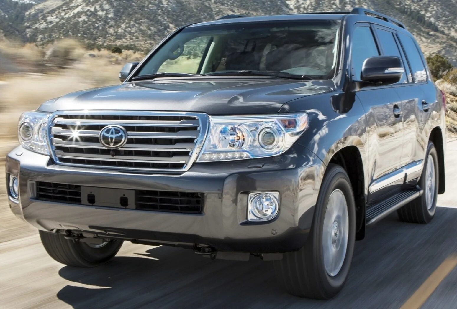 Крузер фото. Toyota Land Cruiser. Toyota 200. Тойота lc200. Ленд Крузер 200 внедорожник.