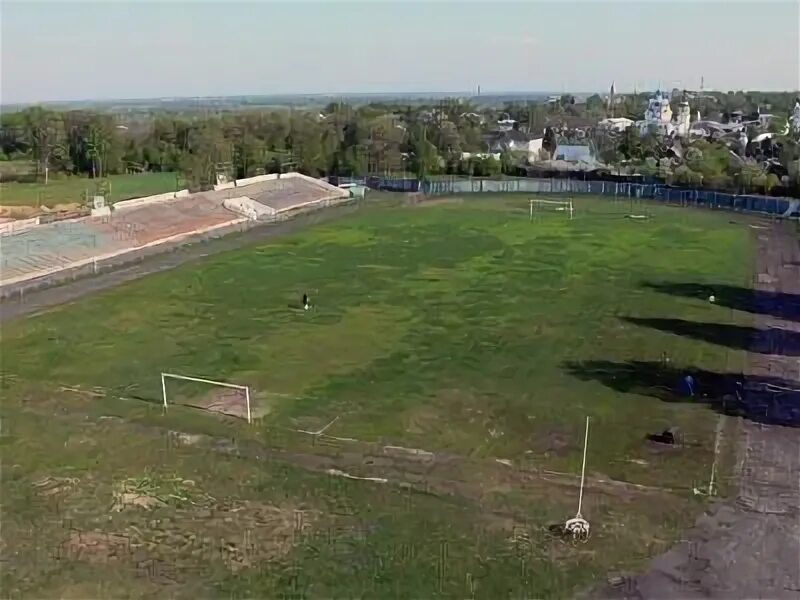 Стадион труд Муром. Стадион Муромец в Муроме. Стадион имени Гастелло Муром. Стадион Гастелло Муром.