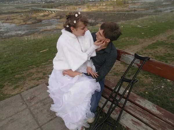 Девочка 12 вышла замуж. Девочка 12 вышла замуж