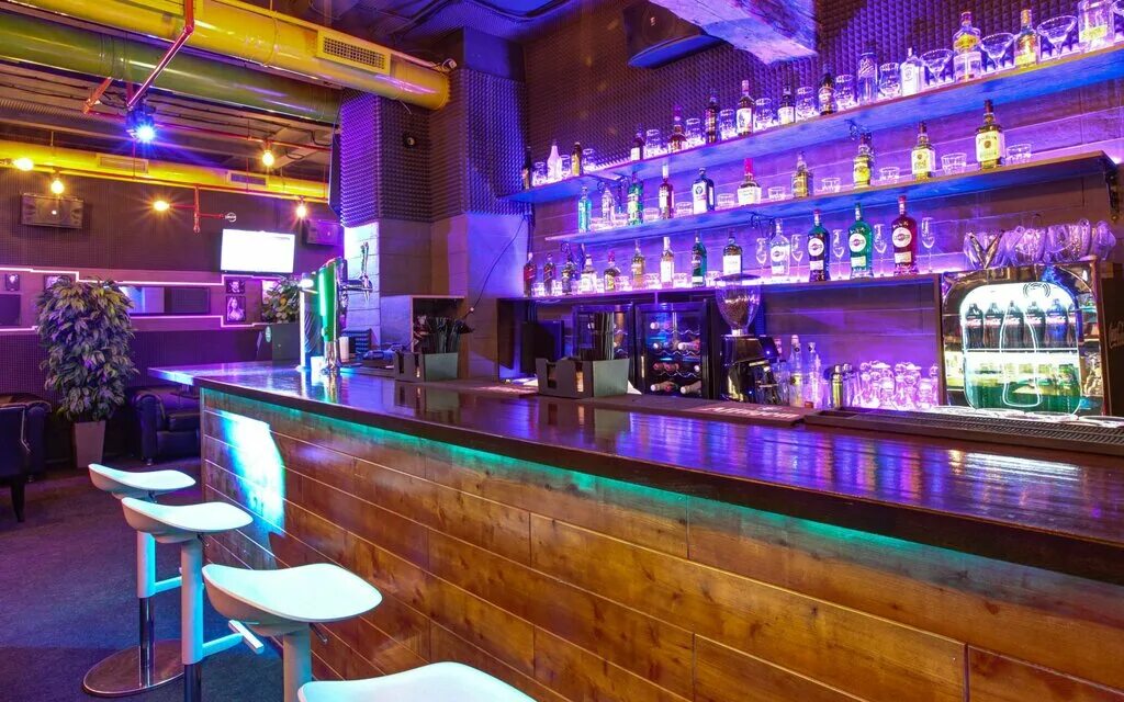 G bar. Бар с караоке в москве. Караоке клуб мост кузнецкий мост. Бар с караоке в москве. Сингер караоке на пятницкой.