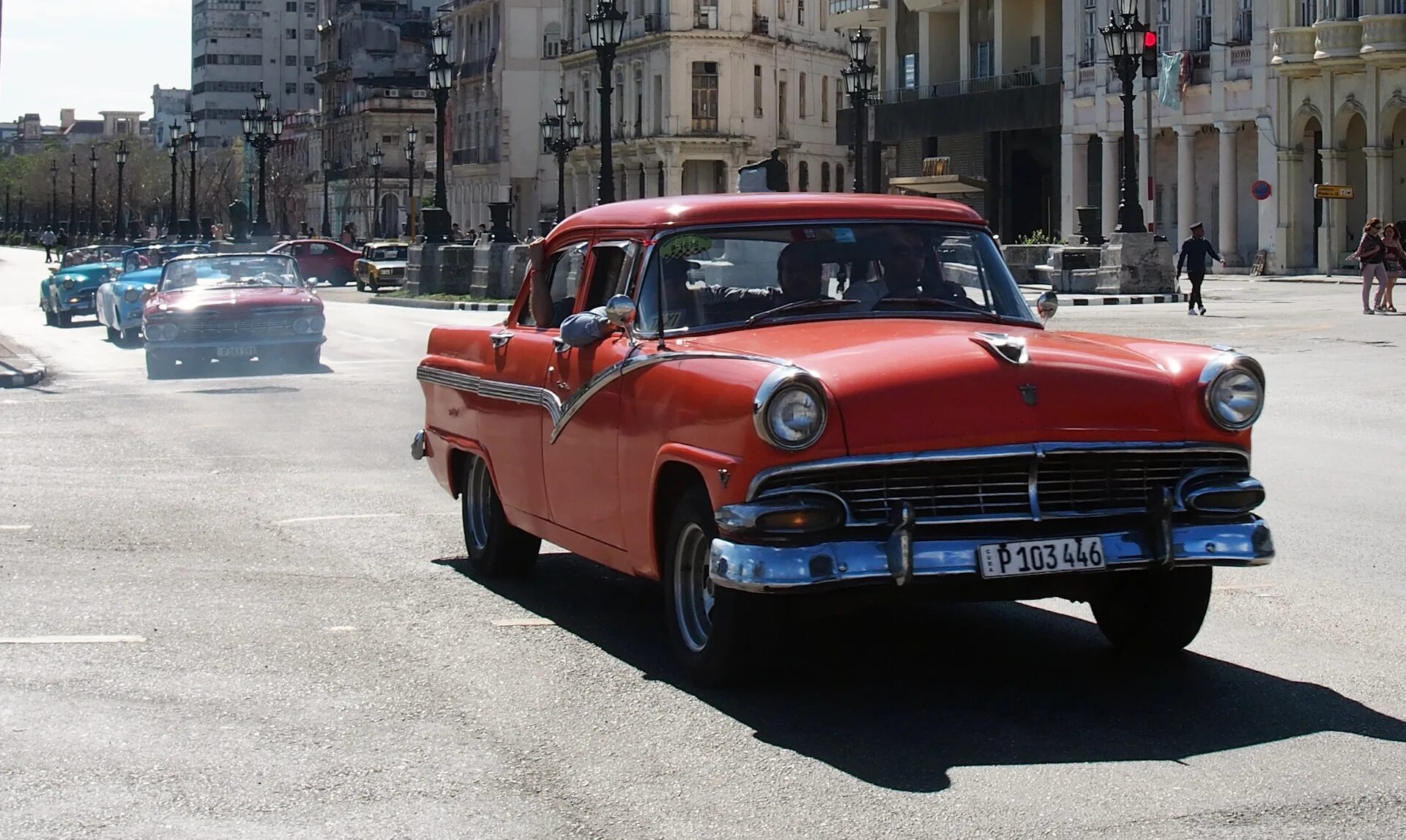 Автономера Кубы. Куба автомобили. Кубинские автомобильные номера. Правительственные автомобили Кубы.