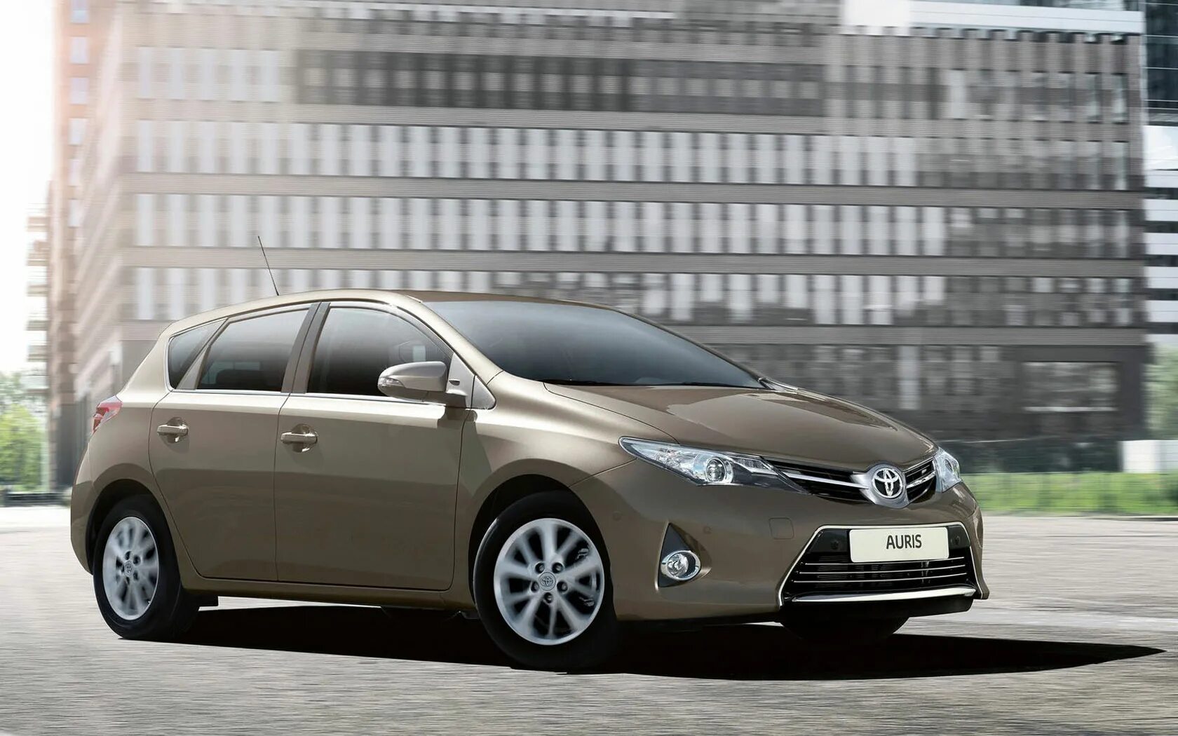 Тойота аурис 2012. Новая Тойота аурис 2013. Toyota Auris 2022. Тойота аурис новая. Покажи марки тойоты