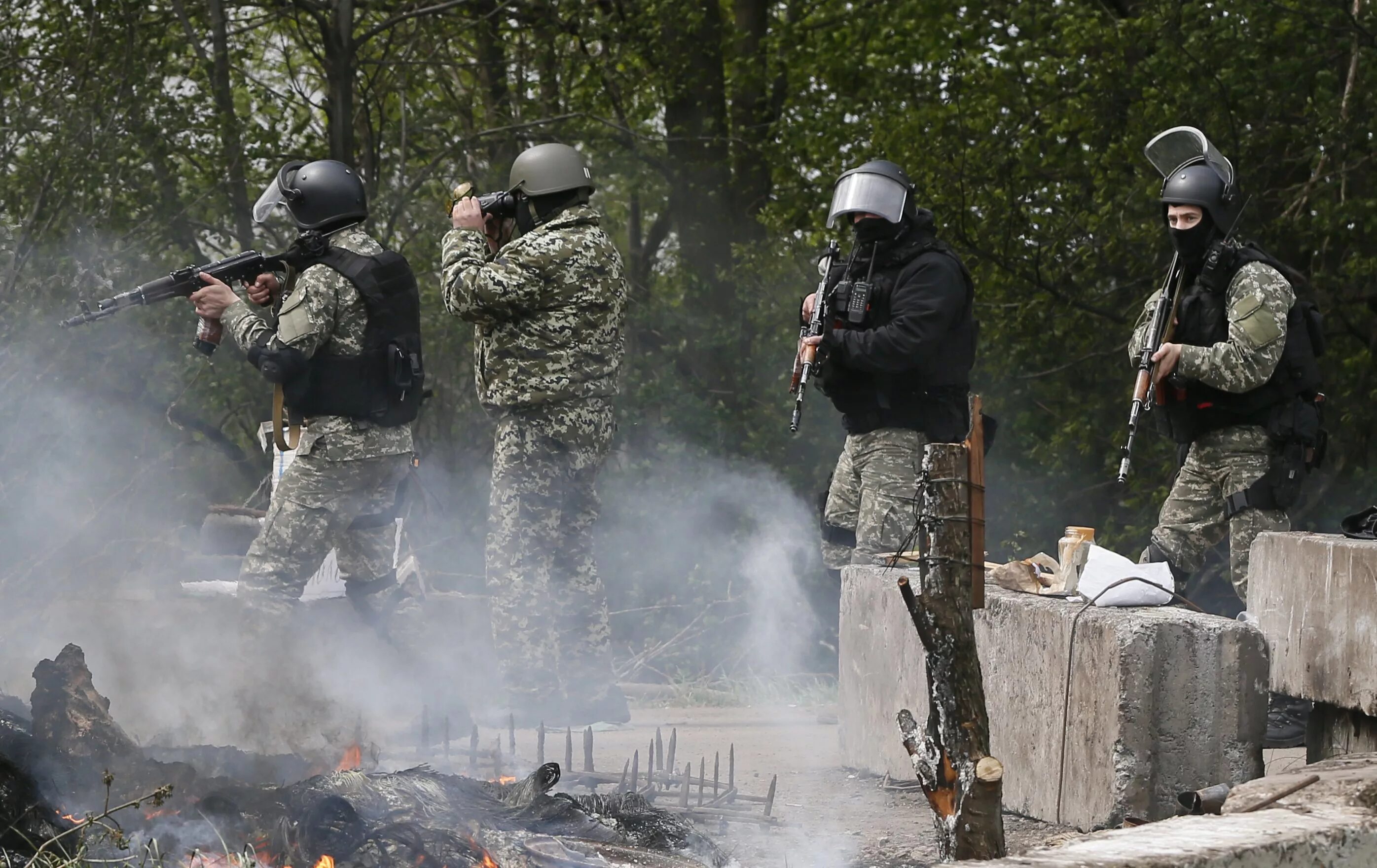 Боевые действия 2014 года. Ополчение штурм славянск. 2 мая 2014 штурм славянска.