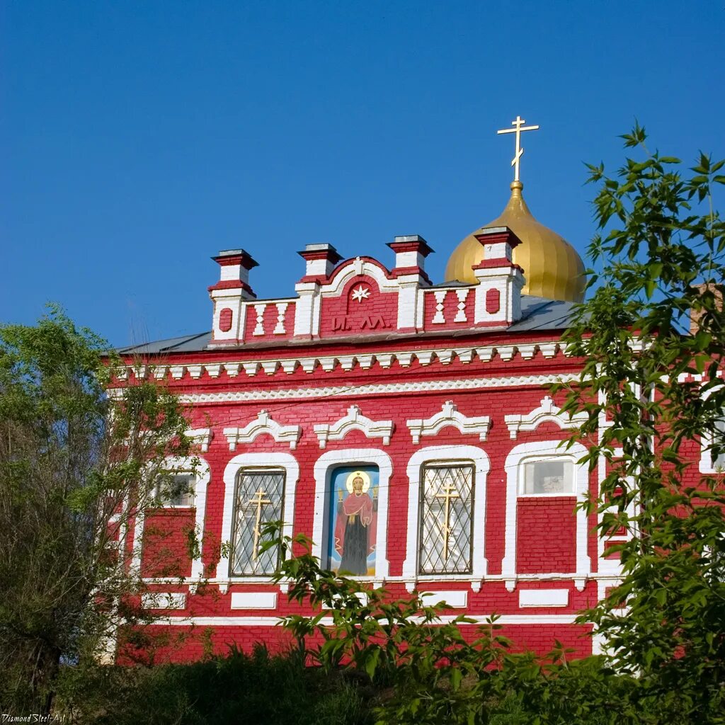 Саратовская область село елшанка. Храм Елшанка Воскресенский район. С Елшанка Воскресенский район Саратовская область. Церковь в селе Елшанка Саратовская область. Село Елшанка Воскресенского района Саратовской области.