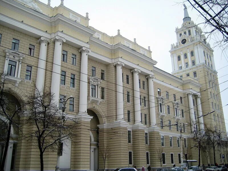 Москва профсоюзная 80 (центральный архив москвы). Здание архива политической истории воронеж. Воронежский дворец воронеж. Донецк утро. Проспект революции 3.