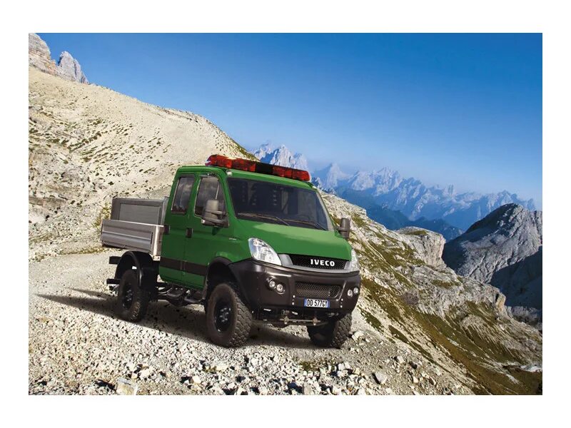 Iveco Daily 4x4 2013. Ивеко 4х4 грузовик. Грузовик Ивеко Дейли 4х4. Iveco Daily 35s17. Ивеко дейли газ