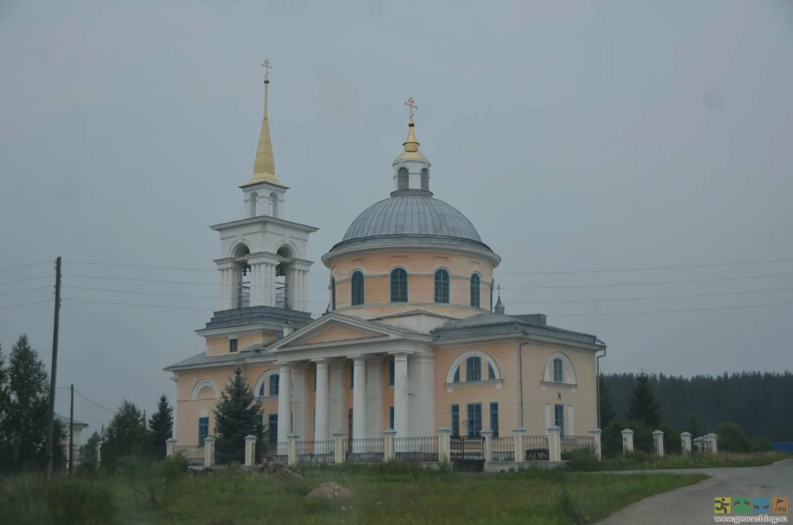 Новопышминское церковь. Церковь архангела михаила (новопышминское). Церковь архангела михаила (новопышминское). Церковь архангела михаила (новопышминское). Церковь михаила архангела новопышминское свердловская область.