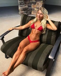 Anne Bowlby aka Misscarriejune Sexy (39 Photos) - Fuqit.