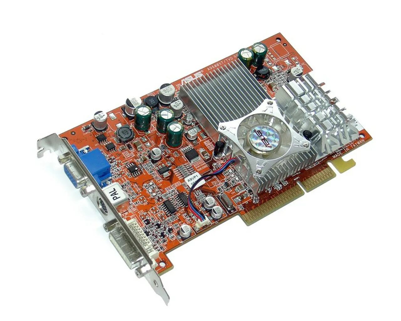 Ati radeon 9600. ASUS Radeon 9600 XT. Sapphire Radeon 9600 XT. Radeon 9600xt 128m. Видеокарта ASUS Radeon 128mb.