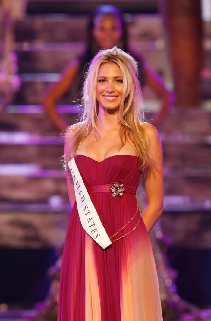 Мишель киган самая красивая женщина мира. Ирина шейк возраст. Миранда керр 2021. Про девушек планеты. Мила кунис красивая.