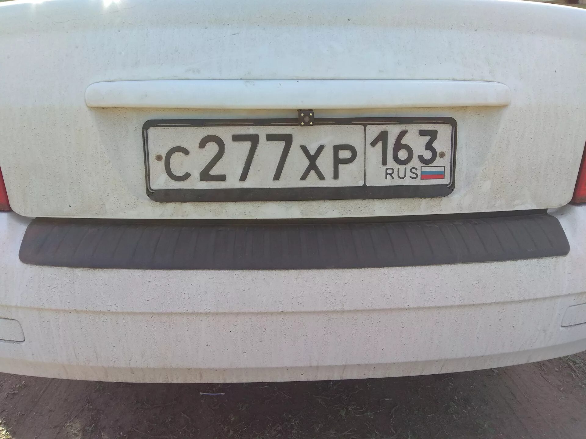 Камера заднего приора 2 хэтчбек. Задняя камера приора хэтчбек. Камера заднего приора 2 хэтчбек. Задний ход приора универсал. Задняя камера приора хэтчбек.