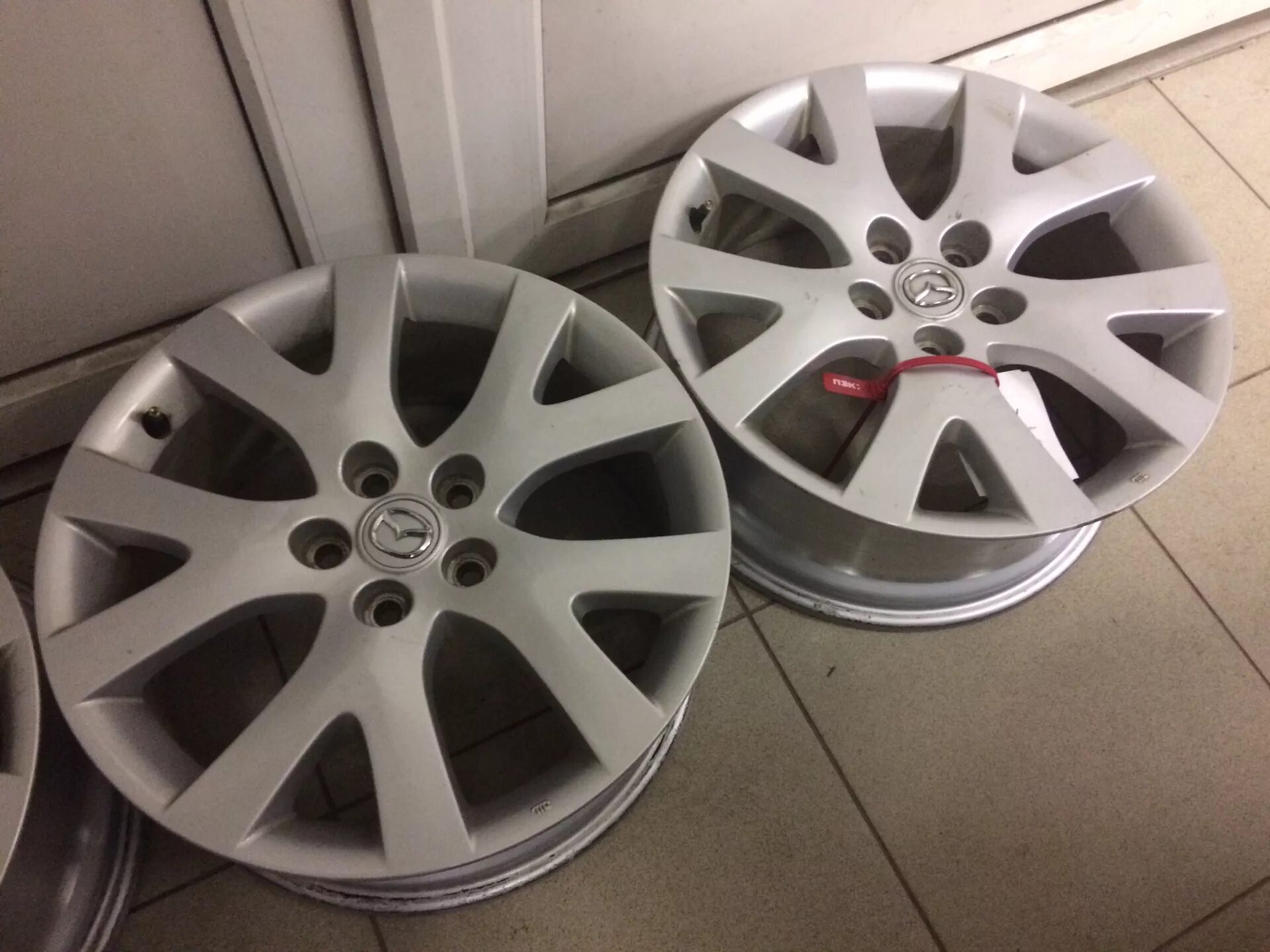 Мазда сх7 на 19 дисках. Диск мазда сх 7. Мазда сх7 на 19 дисках. Диски r18 mazda cx-7. Диски mazda cx-7 r19.