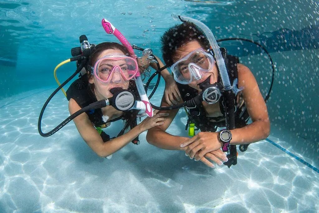 Water course. Скуба дайвинг вид спорта. Сертификат padi open water. Бадди партнер дайвинг. Подводный вид спорта.