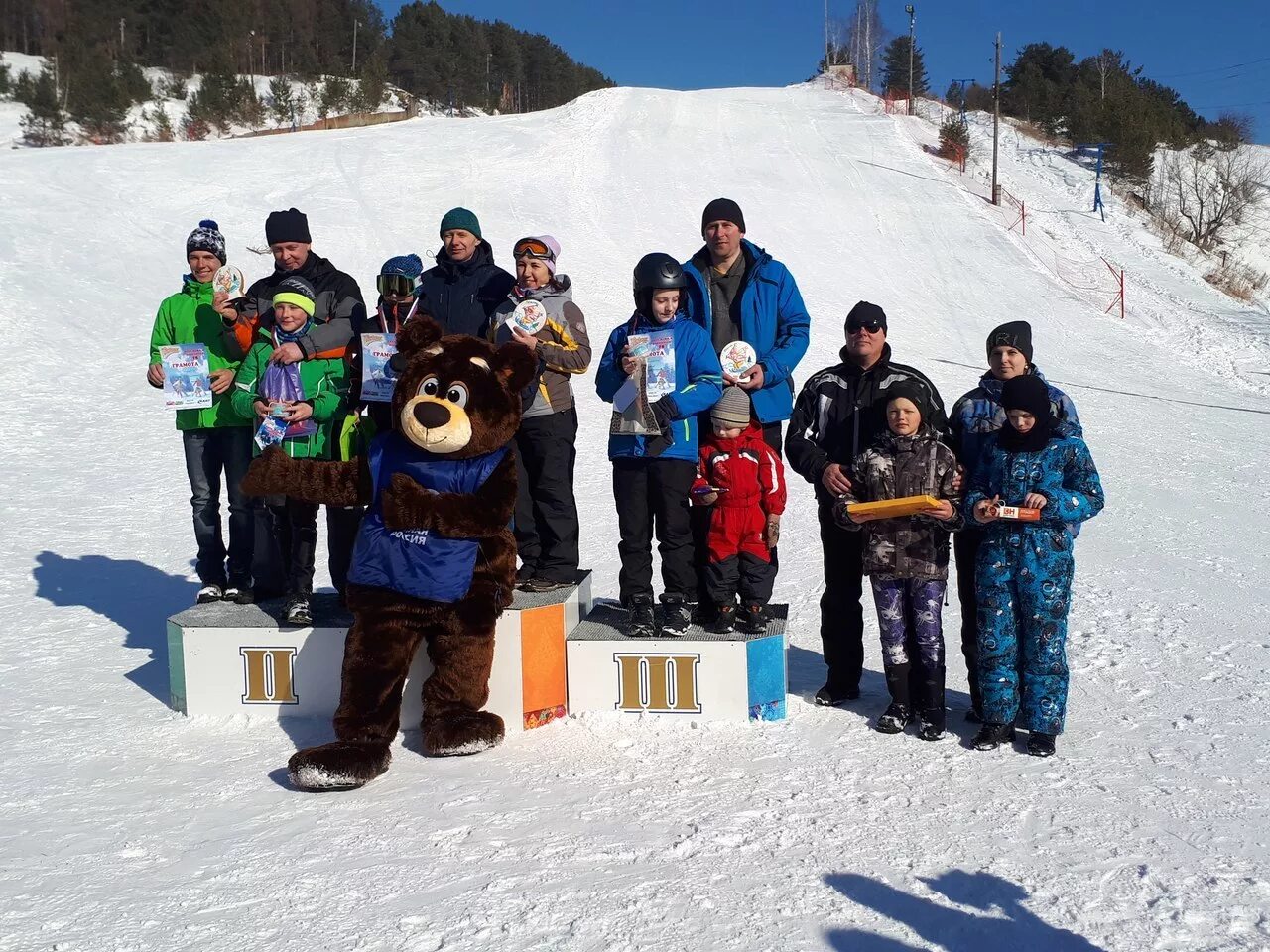 Светлячок кунгур горнолыжная. Лыжная база светлячок кунгур. Лыжная база светлячок кунгур. Светлячок кунгур горнолыжная база. Светлячок кунгур горнолыжная.