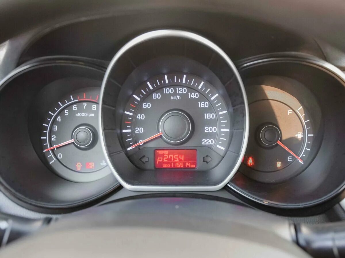 Тахометр kia rio. Кия рио 3 2015 тахометр ноль. Тахометр киа рио 4. Не работает тахометр рио 3. Тахометр киа рио 2016.