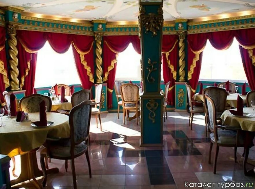 Трактир алеша звенигород. Ресторан алёша в звенигороде. Трактир алеша. Трактир у алеши одинцовский район. Трактир у алеши одинцовский район.