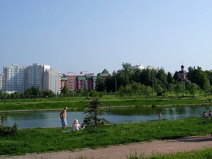 Южное Бутово пруд. Южное Бутово парк Черневский пруд. Москва Черневский пруд Южное Бутово. Чернево Южное Бутово.