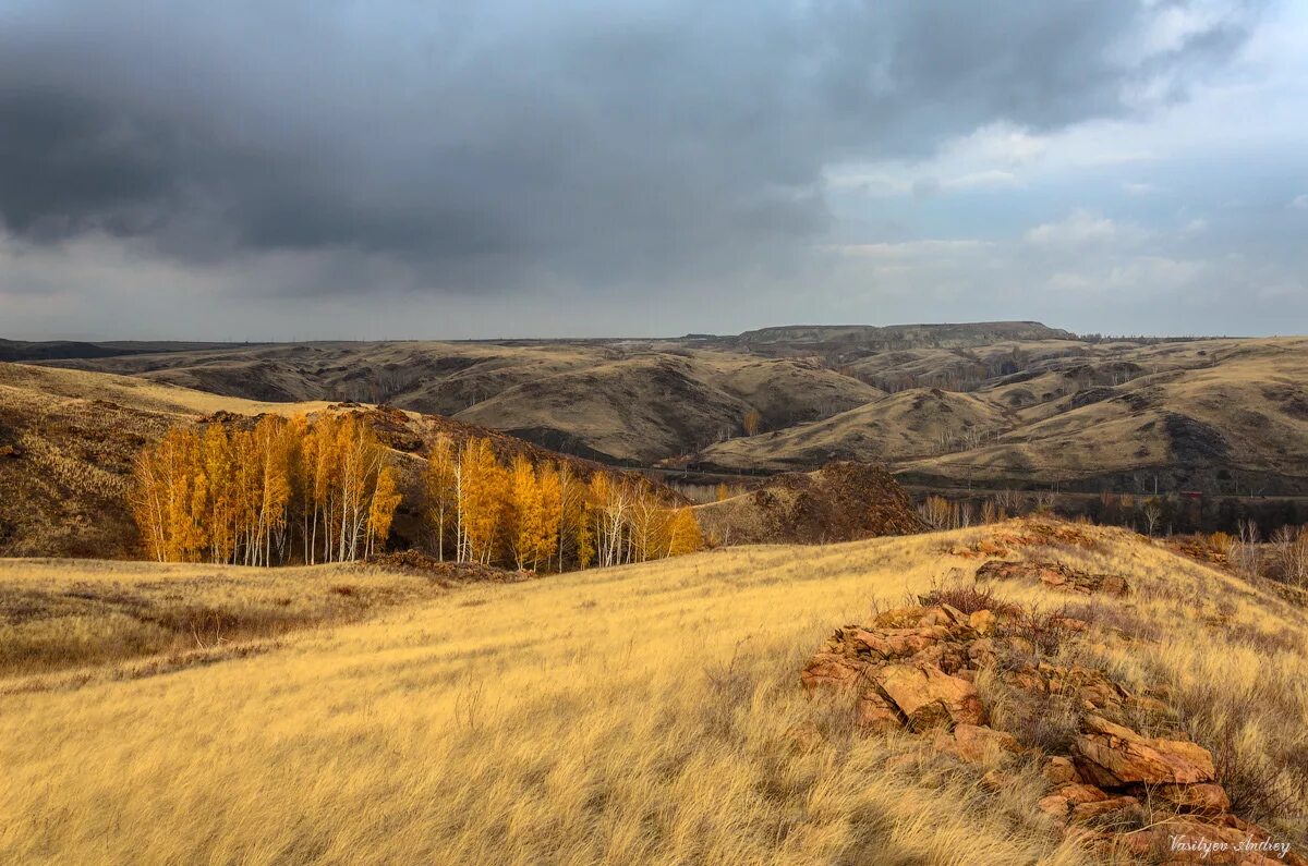 Оренбургские горы Кувандыкский район. Природа Кувандыкского района. Горно-Лесные ландшафты Оренбургской области. Оренбургская степь осенью. Родной край оренбургская область