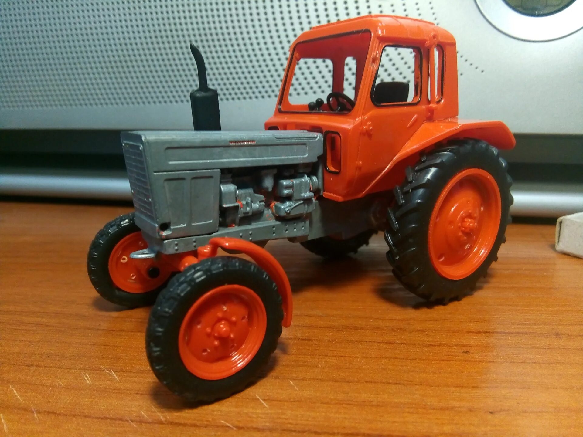 Трактора 1 43. Мтз 50 трактор модель ашет. мтз-80 ашет 1/43. мтз 80 1 43. модель трактора мтз-80.