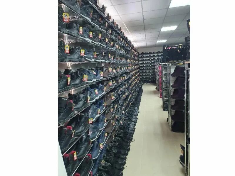 Магазин одежды и обуви архангельск. Титан арена архангельск отделы одежды. Титан арена podio. Магазин планета одежды и обуви в туле. Челси podio.