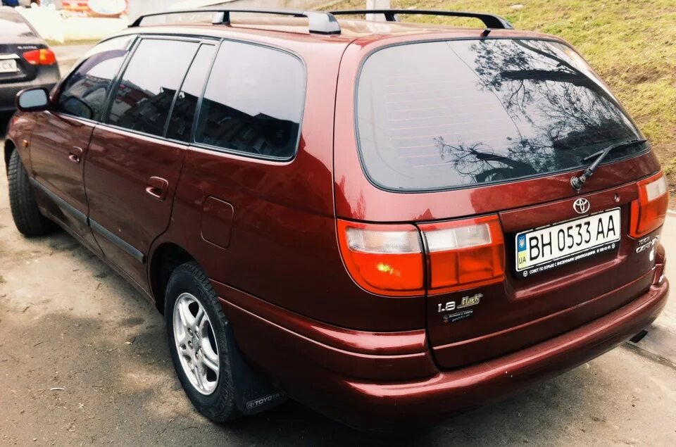 Toyota Carina e 1997 универсал. Toyota Carina e Wagon.