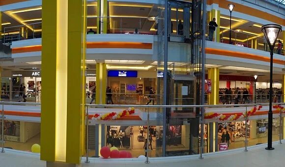 работа в тц купчино