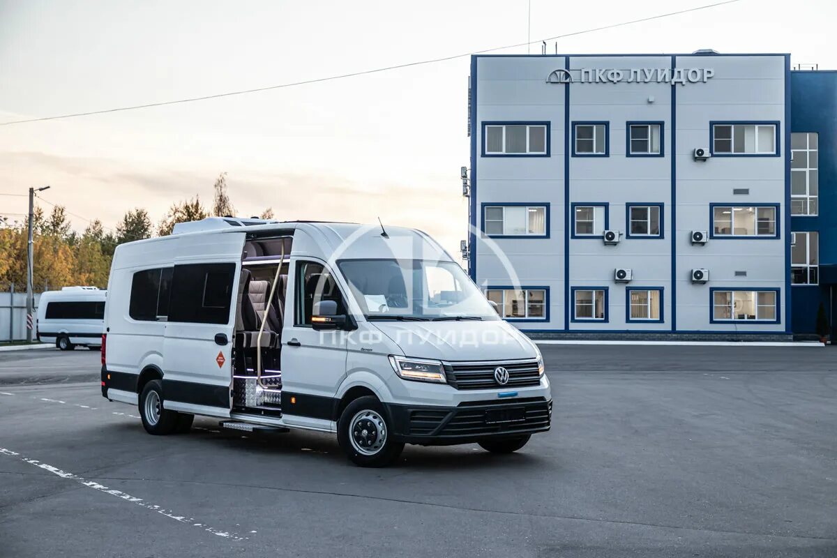 Volkswagen Crafter пассажирский. Фольксваген Крафтер Луидор пассажирский. Volkswagen Crafter 2021 пассажирский. Фольксваген Крафтер 2021 пассажирский. Volkswagen пассажирский