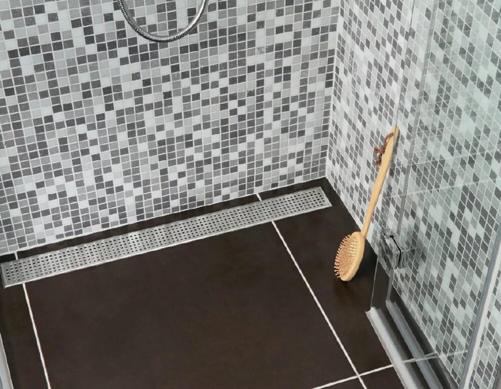 щелевой трап для душа. Linear floor drain трап сливной. душевая с трапом. душевой трап в ровень с полом. 10.