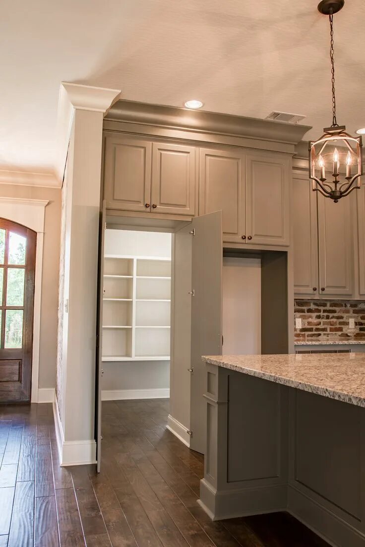 25 Space-Saving Multipurpose Laundry Rooms! Laundry mud room, Pantry design, Rus