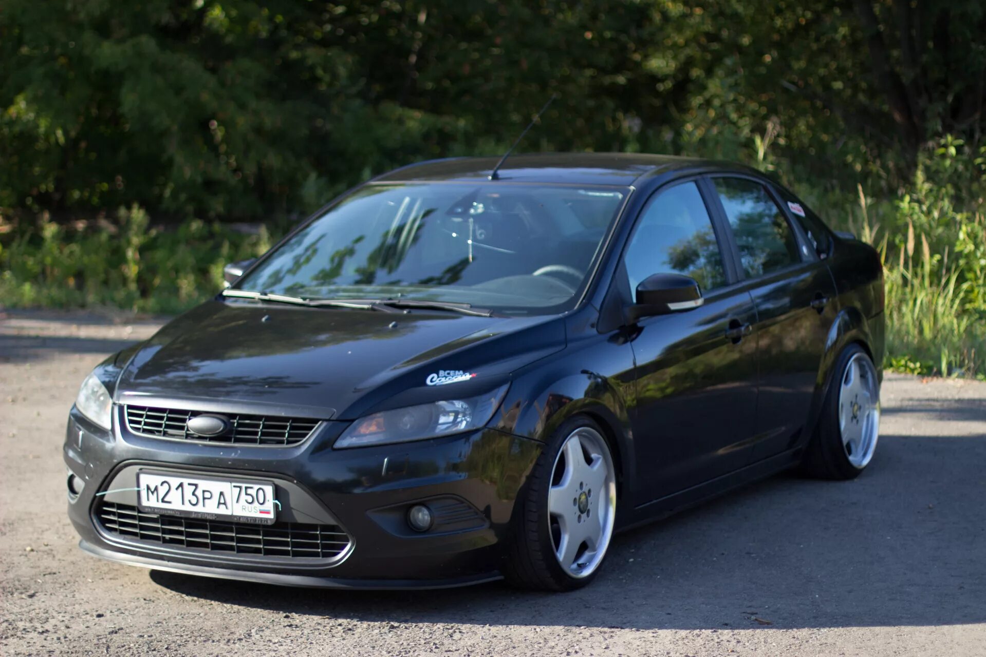 Тест форд фокус 2. Ford Focus 2. Ford Focus 2 Рестайлинг. Ford Focus mk2 sedan. Ford Focus 2 Restyling.