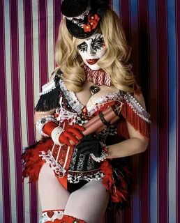 Clown girl