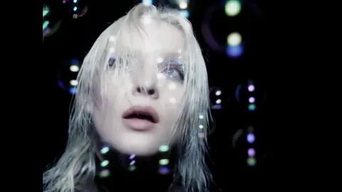Zara larsson love me