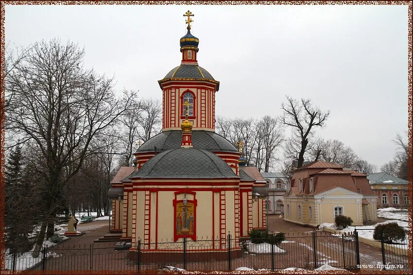 Крестовоздвиженский храм в алтуфьево. Храм воздвижения креста господня в алтуфьеве. Крестовоздвиженский храм в алтуфьево. Крестовоздвиженский храм в лианозово. Храм крестовоздвижения в алтуфьево.