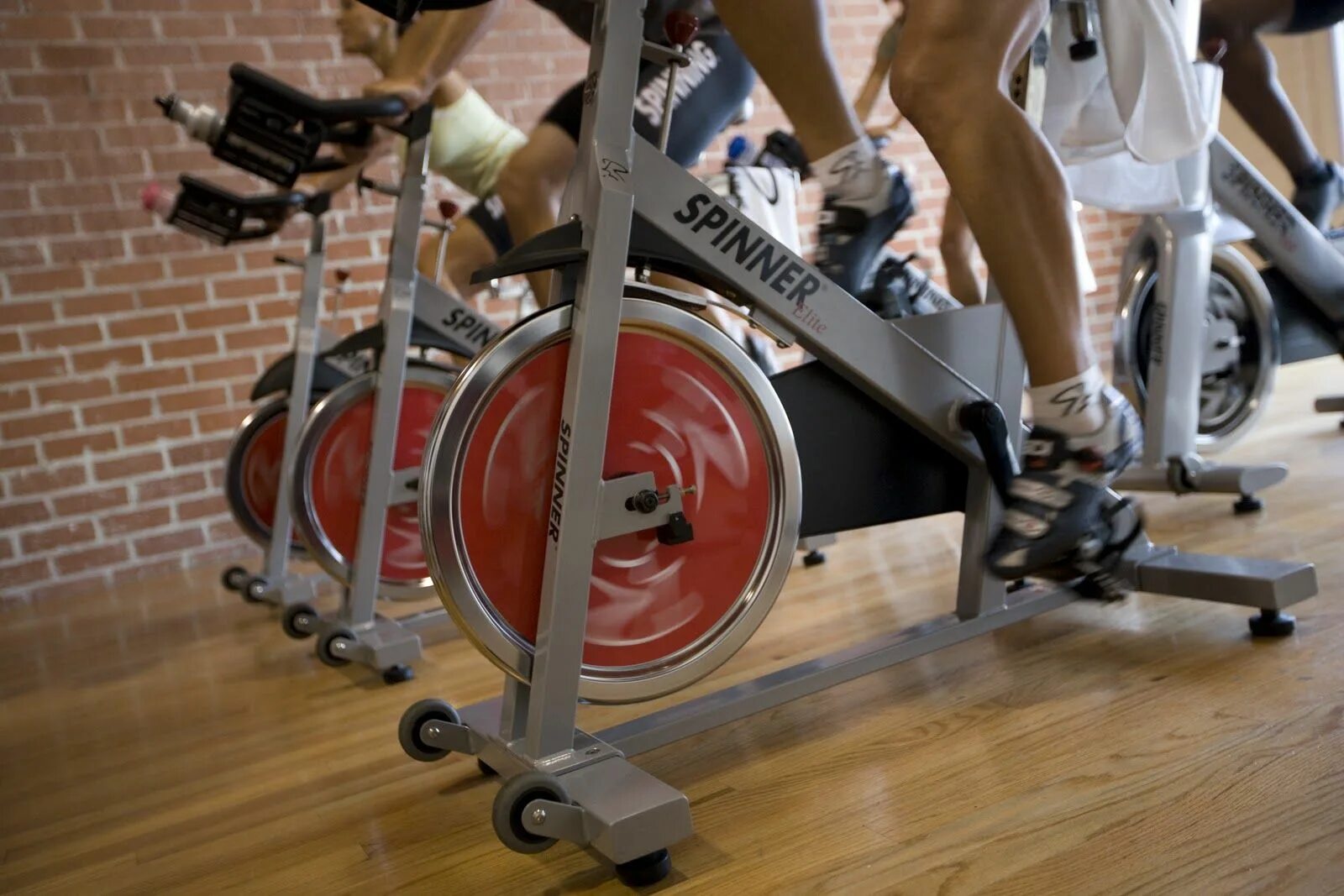 Www spinning com. Фитнес байк. Spinning Recovery. Spinning class. Спиннинг рекавери.