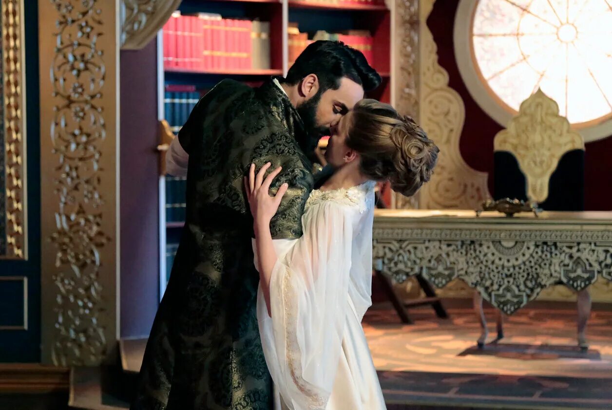 Фильм султан моего сердца анна и махмуд. Фанфики про султана и анну. Султан моего сердца анна и султан. Махмуд сериал султан моего сердца. Турецкий сериал анна и махмуд.