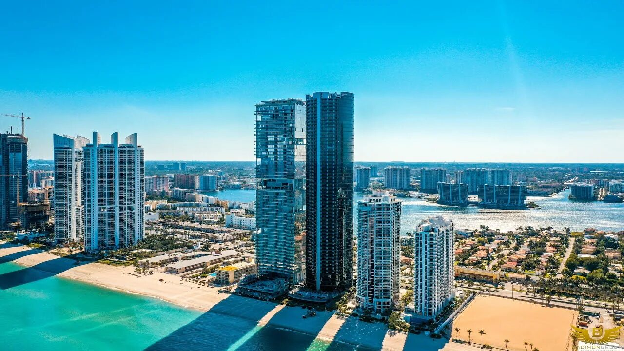 Porsche Design Tower Санни-Айлс-Бич. Sunny Isles Beach недвижимость. Regalia Residences Miami. Sunny Isles Beach Biscayne Creek Miami.