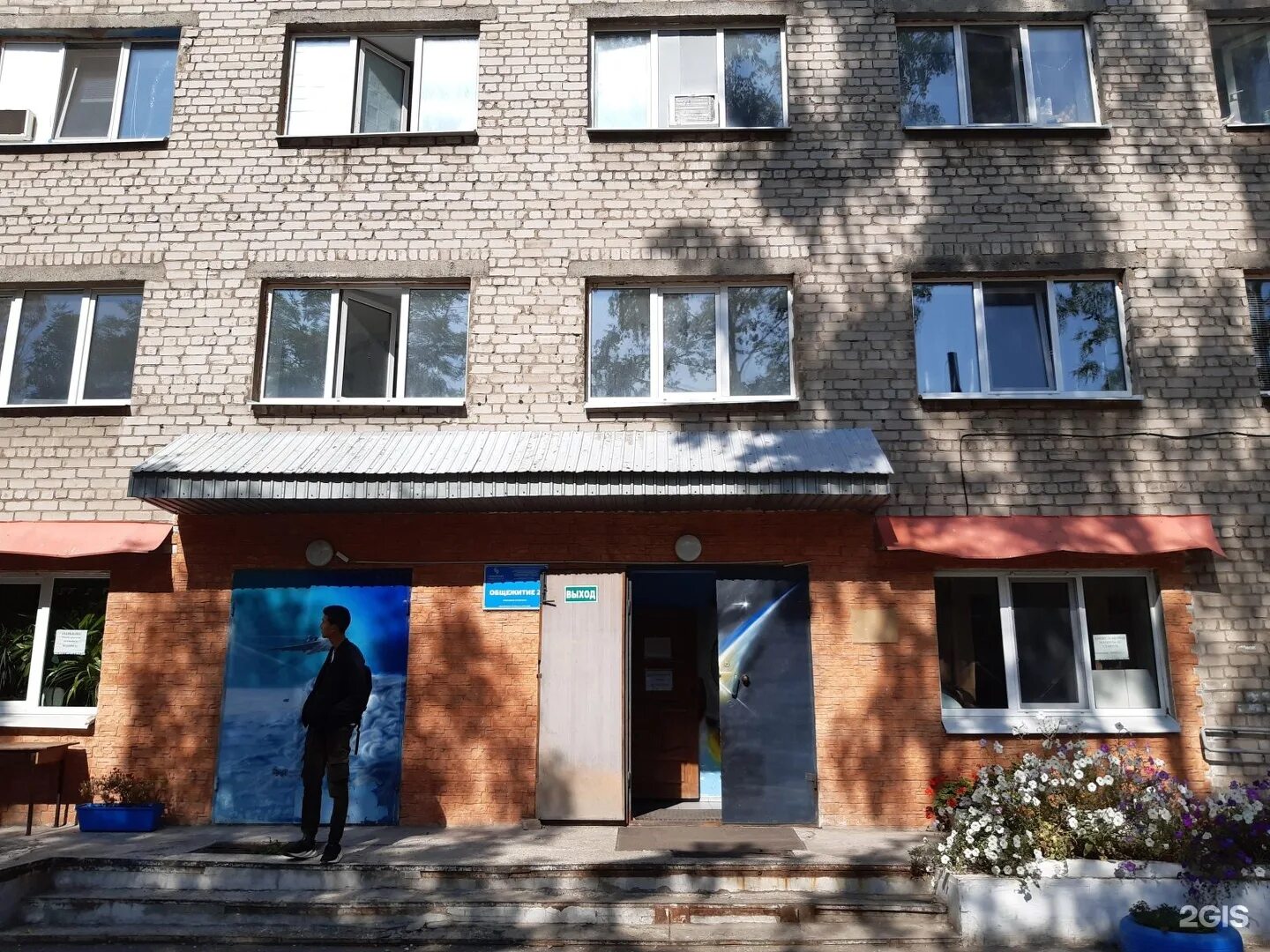 Ним королева в самаре. Самарский университет имени королева общежитие. самара ул лукачева 42а. лукачева 42 самара. лукачева 44 самара.