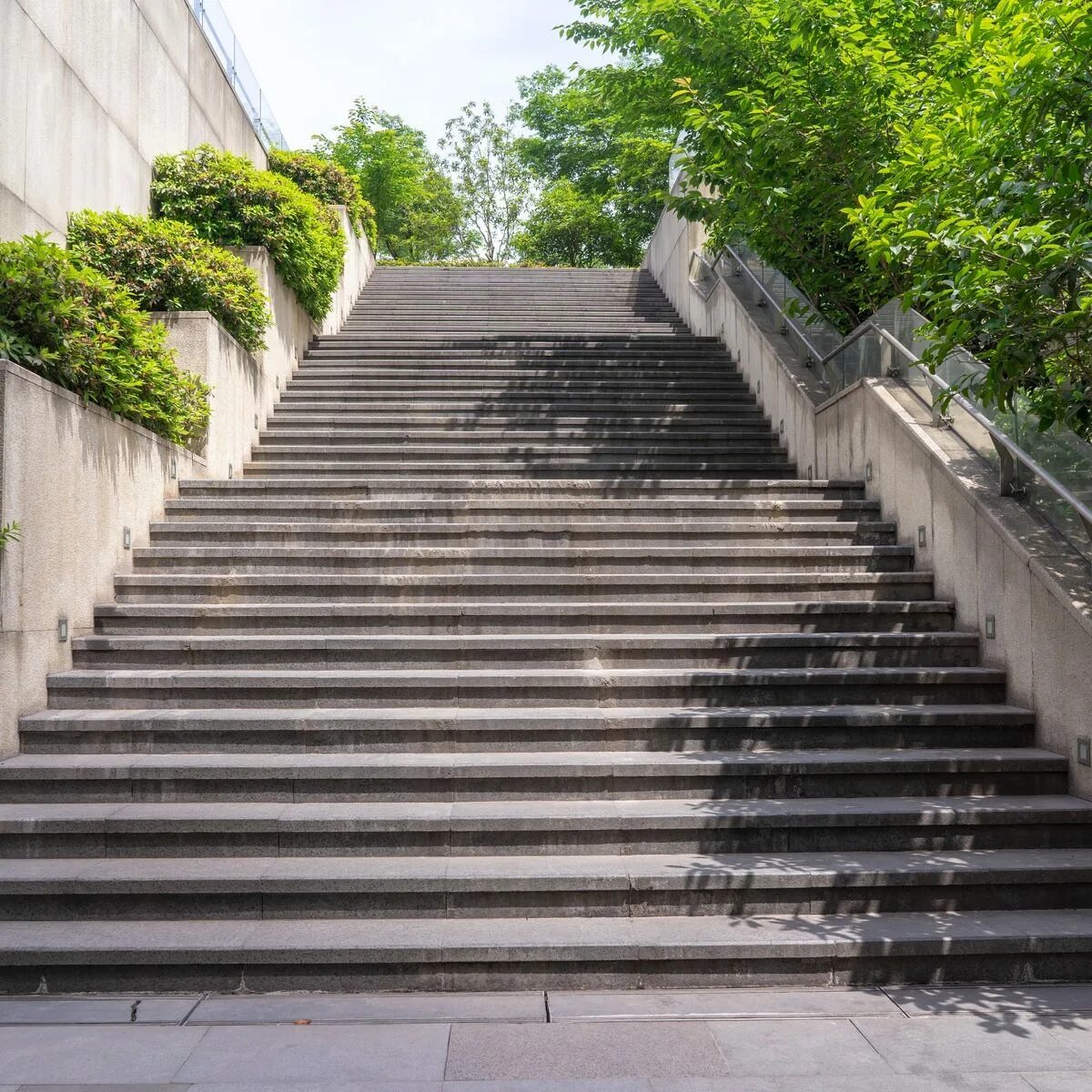 Ступеньки Сток. Down лестница. Street Stairs. The Stairs Тбилиси. Thousand steps