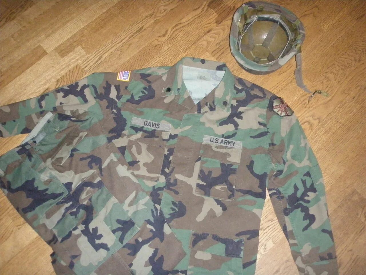 Bdu 2023 04877. BDU Woodland армии США куртка. Армейская форма США вудланд. Летний летный костюм Aircrew BDU Woodland. Старый вудланд БДУ.