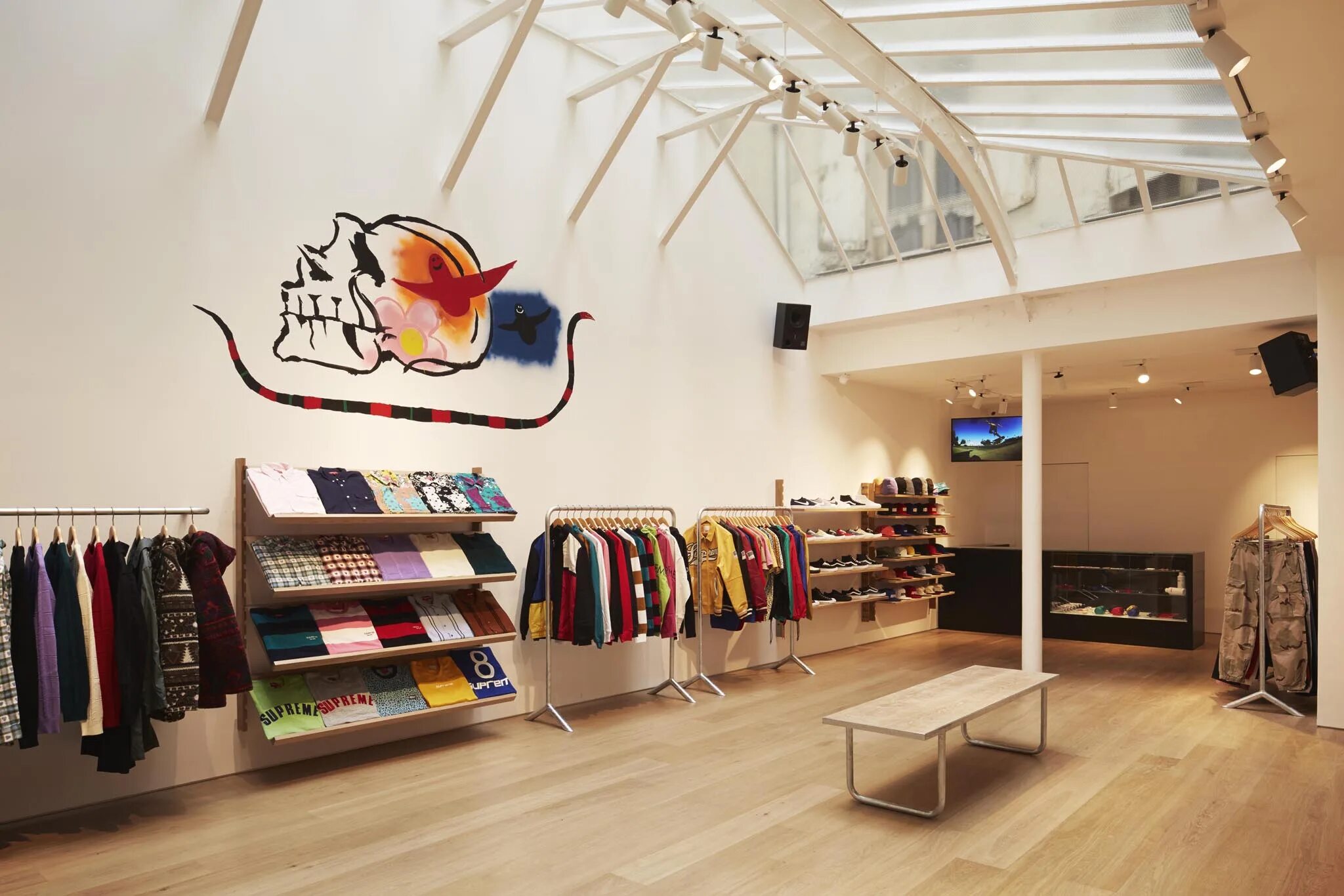 Macrocosm store одежда