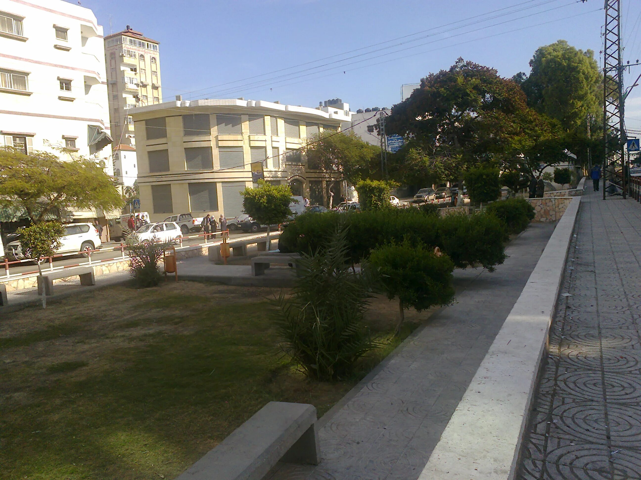 Street and Houses in City free image download