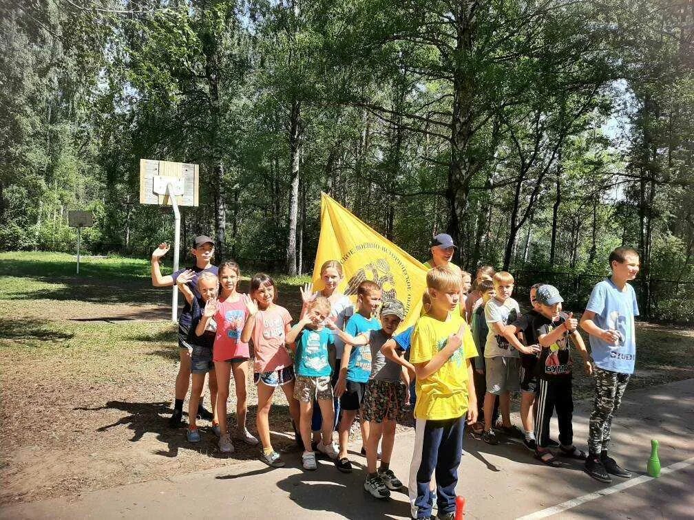 Огонек в лагере это. Огонёк лагерь Ульяновск. Лагерь огонёк Ульяновская область ломы. Детский лагерь огонек Ульяновская область. Лагерь огонёк Ульяновск 2022.