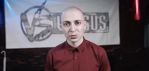 Интервью критика
