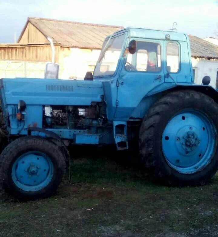 Купить трактор бу оренбургской области. Синий трактор МТЗ 80. МТЗ 80 синий. МТЗ-80-1980. Трактор МТЗ 80 1980 года.