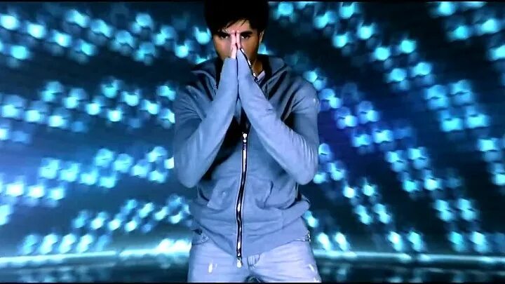 Энрике песня беби ю. Enrique iglesias usher dirty dancer. беби ю ол райт. энрике иглесиас мэйби у а райт.