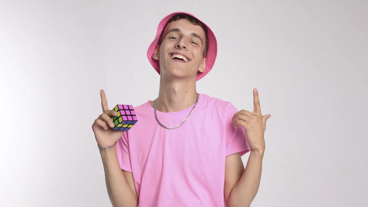 Как называется песня кубики. Артур рубикс. Крис дзоан кубик рубика. Как называется песня кубики. Дим димыч кубики рубики.