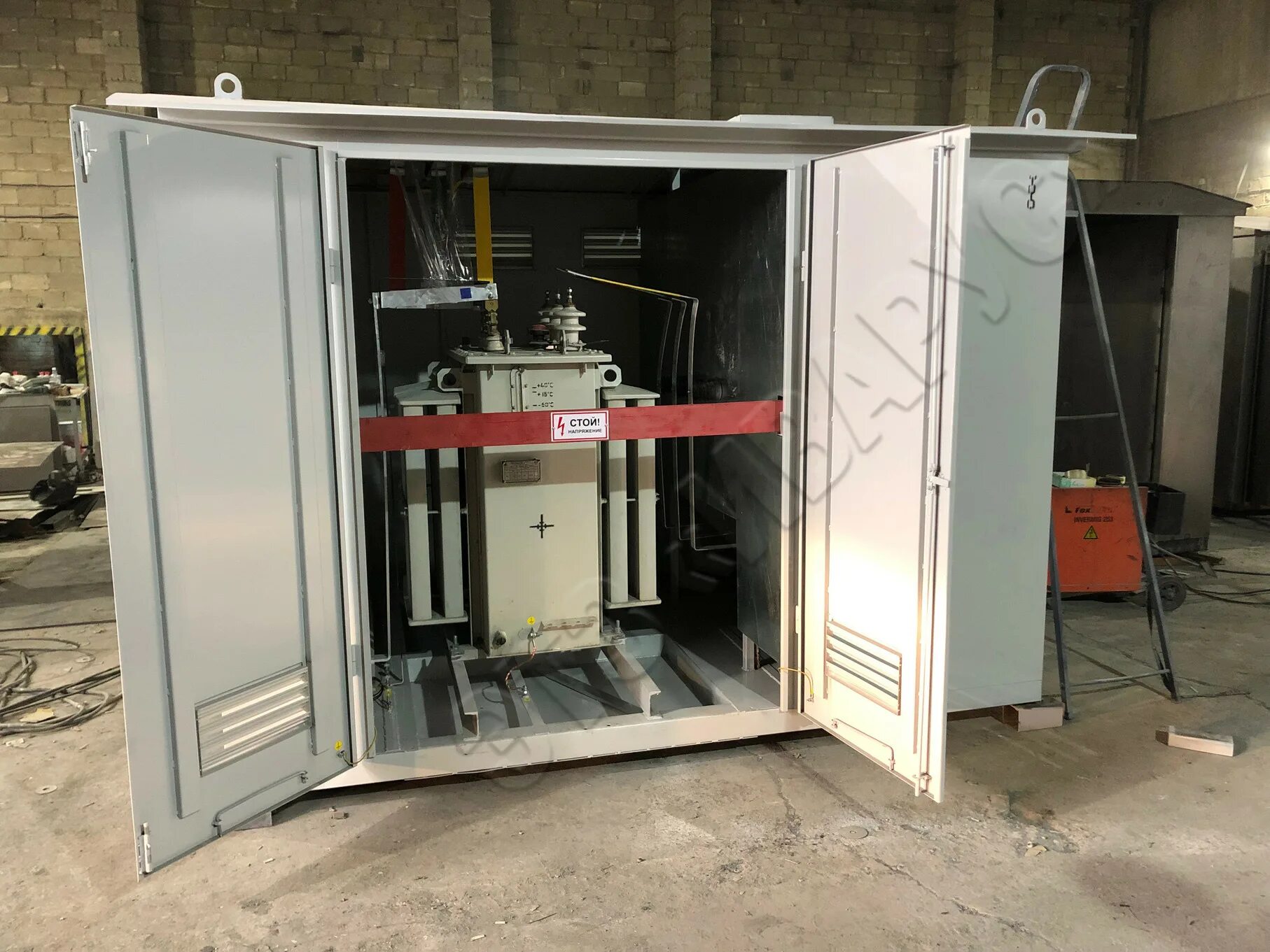 Ктп-250/6/0. Комплектная двухтрансформаторная подстанция 2бктп-630/6/0,4 ква. Иварус электротехнический завод. Ктп у1. Кожух на ктп.