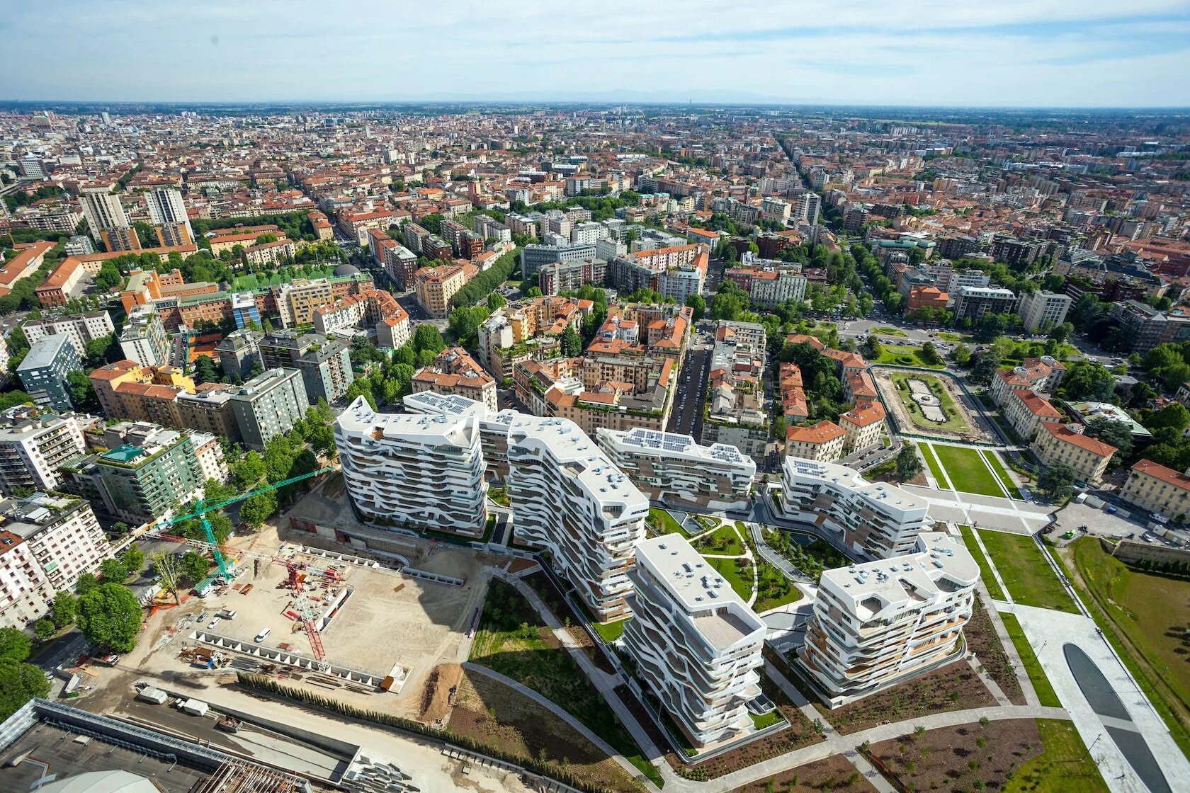 Residential area. Район СИТИЛАЙФ В Милане.